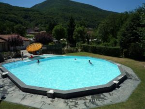 Poolresz 300x225