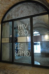 Entrata museo Plebano 199x300