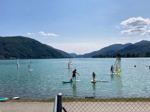 scuola di windsurf 300x225